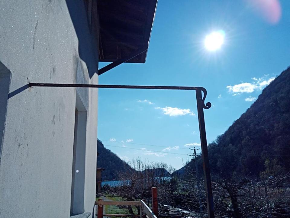 B&B La Corte Del Segrino Canzo ภายนอก รูปภาพ
