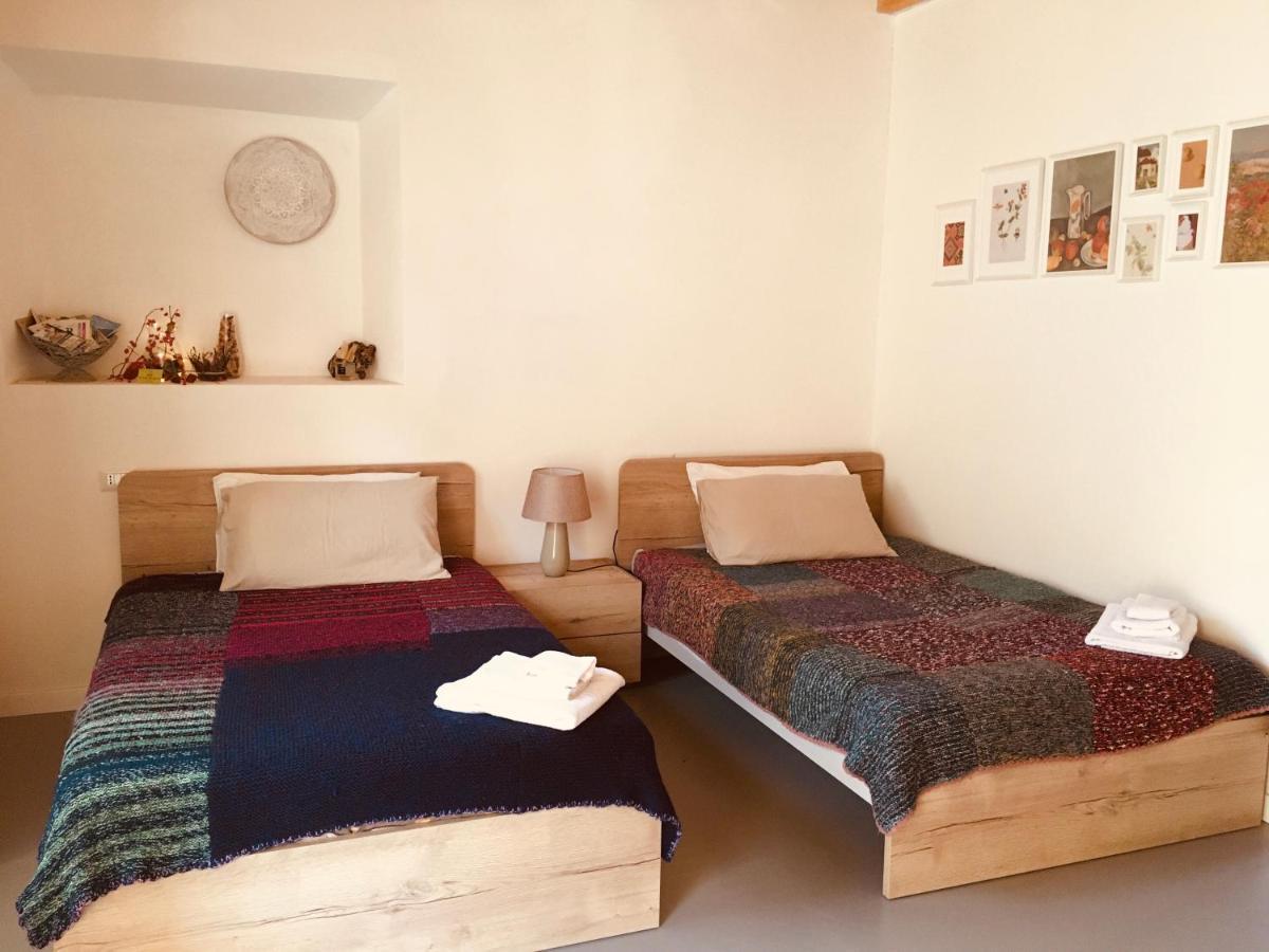 B&B La Corte Del Segrino Canzo ภายนอก รูปภาพ